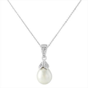 Classic pearl wedding pendant bridal necklace